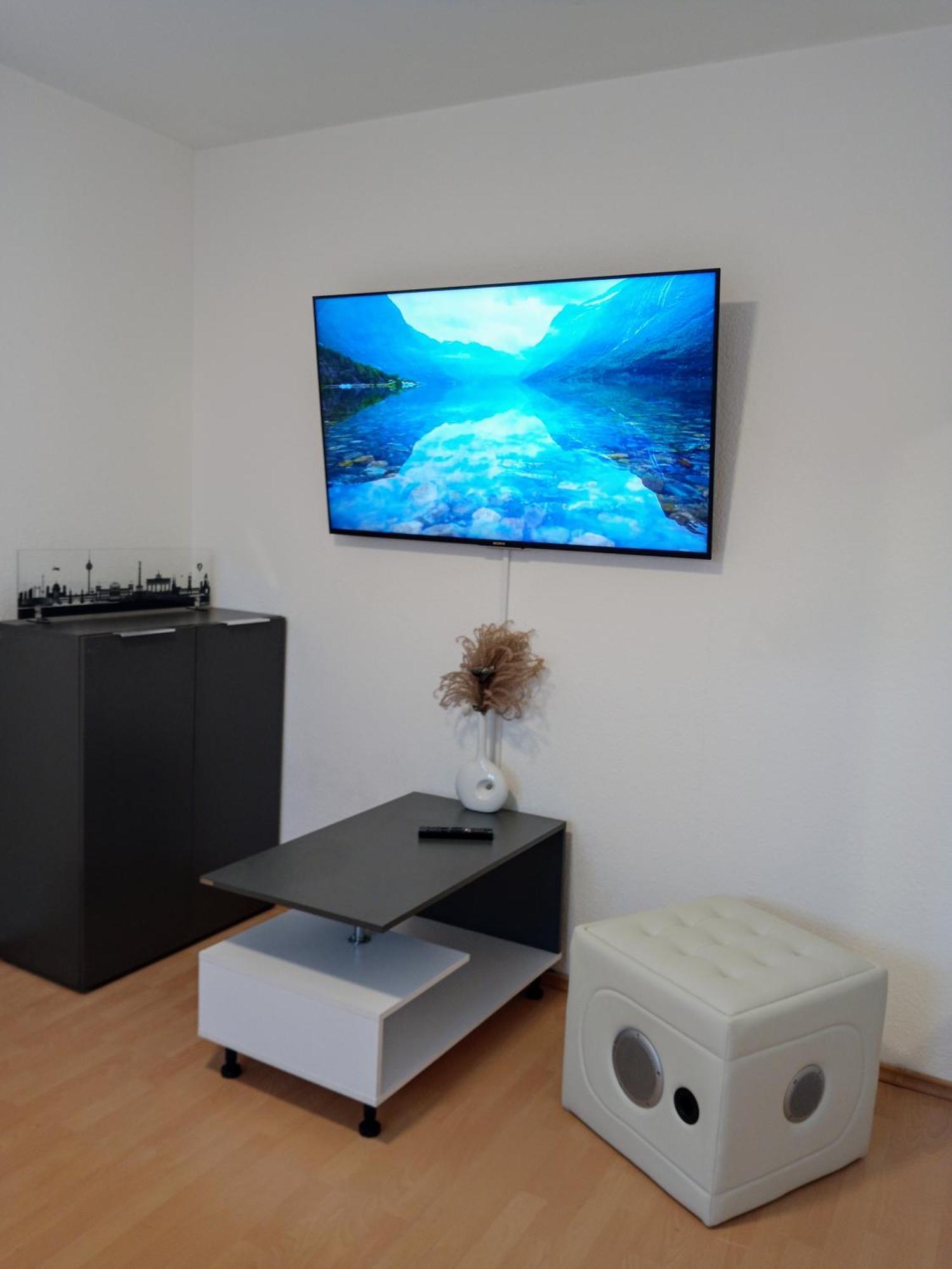 Good Located Apartment Subway U6 Wohnung Берлін Екстер'єр фото